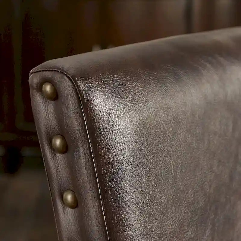 Sedie da pranzo imbottite Flatiron Nailhead (set da 2) di